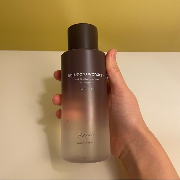 Haru Haru Wonder Toner *FREE OF VERSION* - Picture 4 of 7